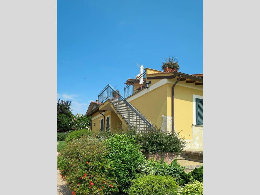 Ferienwohnung Recidence L' Infinito Carbognano Exterior foto